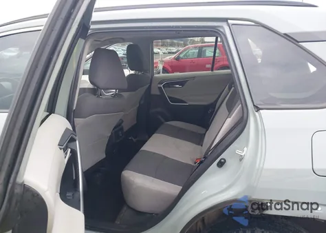 2021 Toyota Rav4 Xle z USA, uszkodzony, nr VIN 2T3P1RFV8MC145311